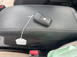 2021 Ford Escape SE - Interior Steering Wheel With Keys Image